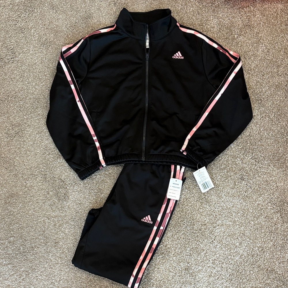 Girls Adidas Black Tracksuit with Pink Camo Stripes size 10/12
